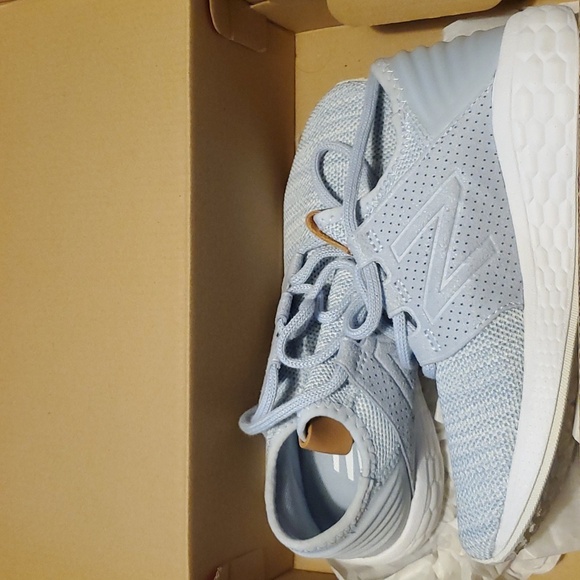 New Balance Fresh Foam Cruz v2 Knit Women's Running Shoes - Ice Blue - sz6 - Picture 2 of 4